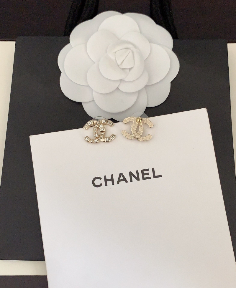 Ch**el earrings